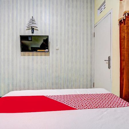 Super Oyo 90642 Lancar Homestay Syariah Tlekung Exteriér fotografie