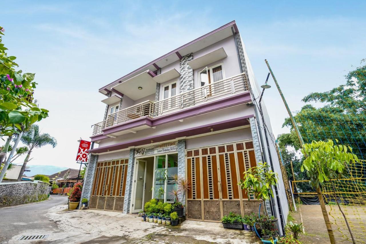 Super Oyo 90642 Lancar Homestay Syariah Tlekung Exteriér fotografie
