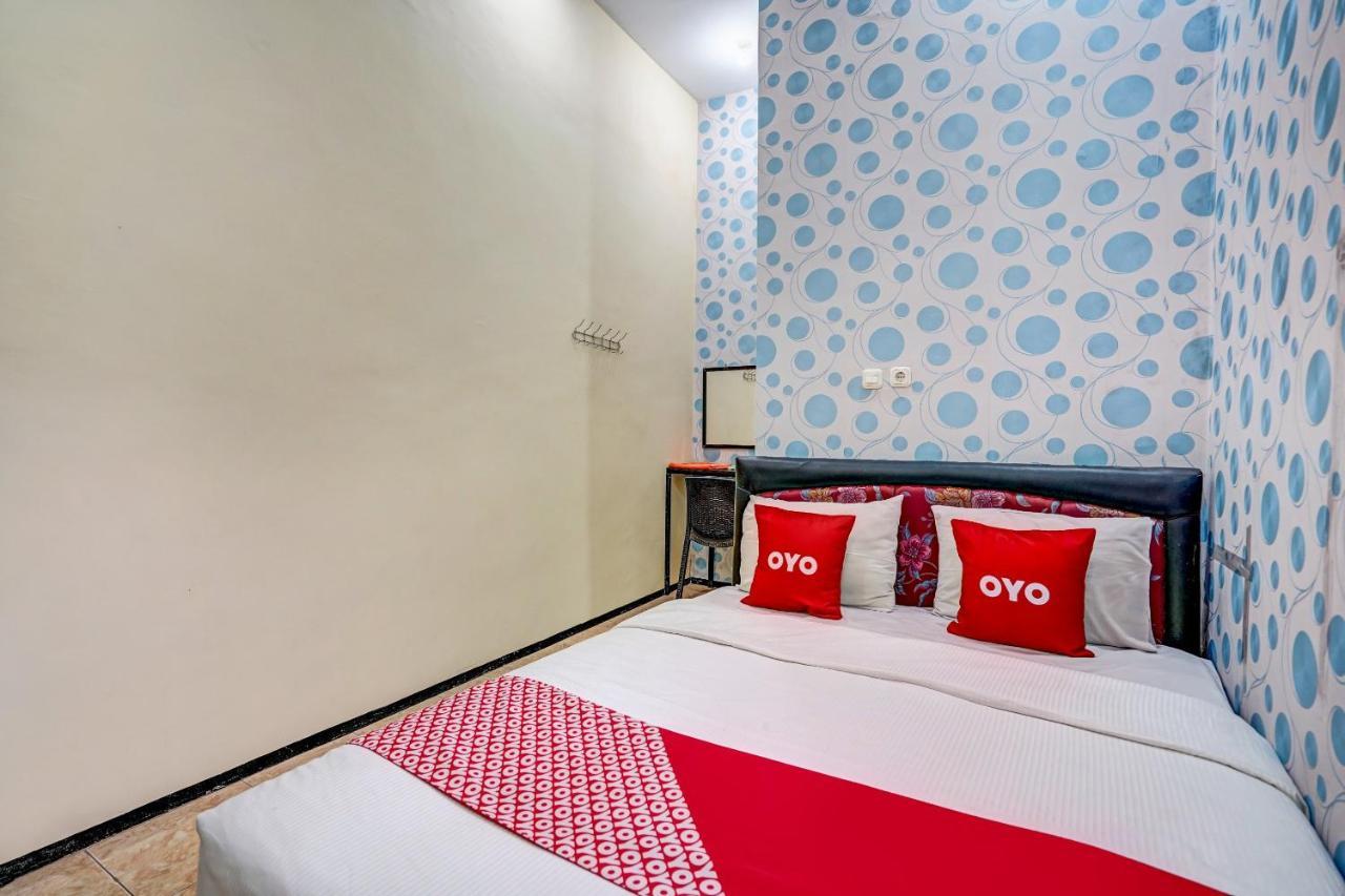 Super Oyo 90642 Lancar Homestay Syariah Tlekung Exteriér fotografie