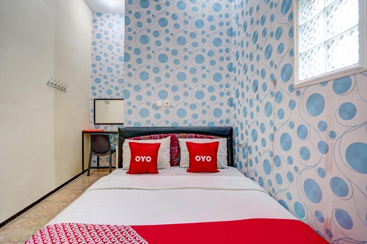 Super Oyo 90642 Lancar Homestay Syariah Tlekung Exteriér fotografie