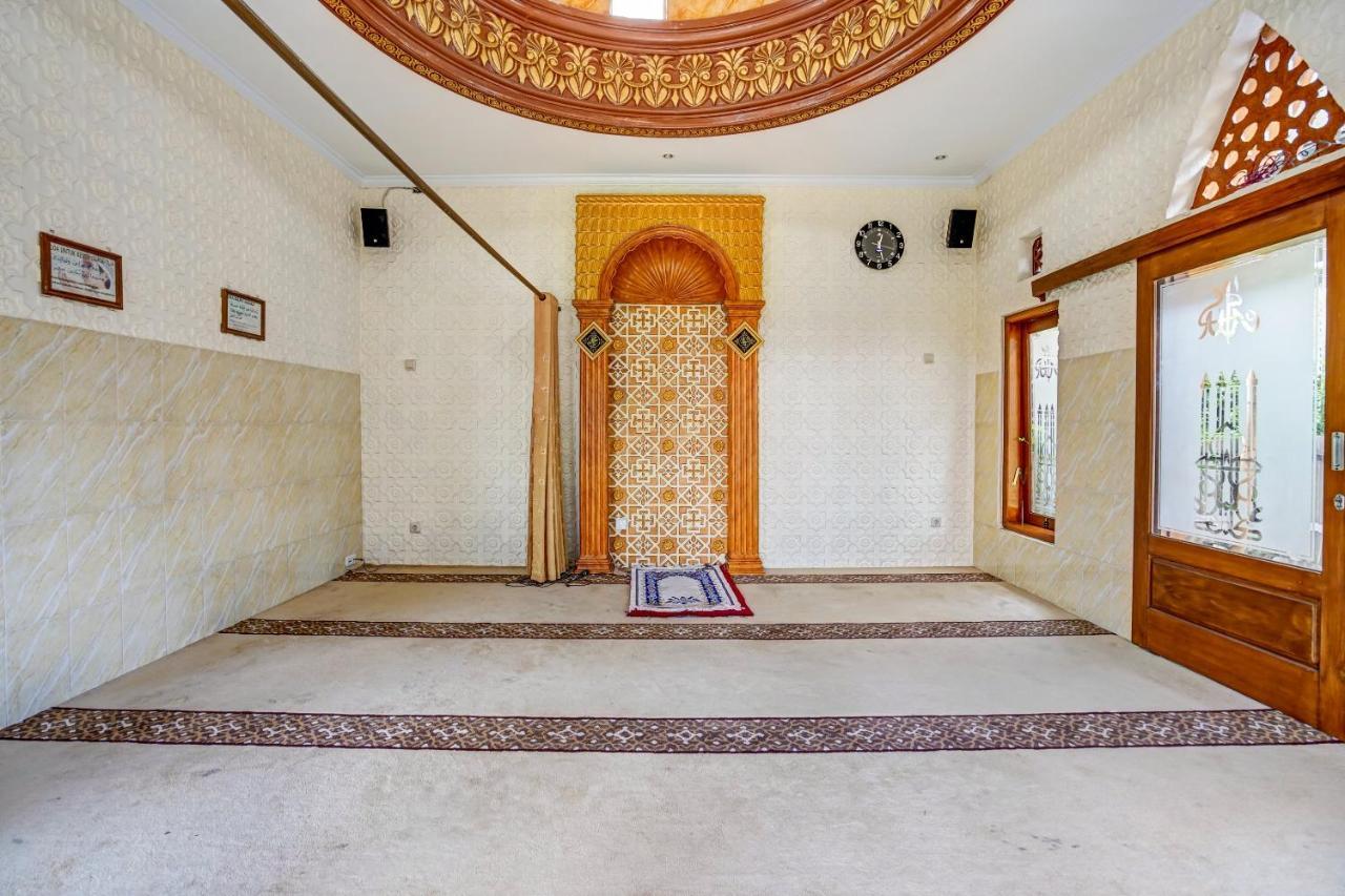 Super Oyo 90642 Lancar Homestay Syariah Tlekung Exteriér fotografie